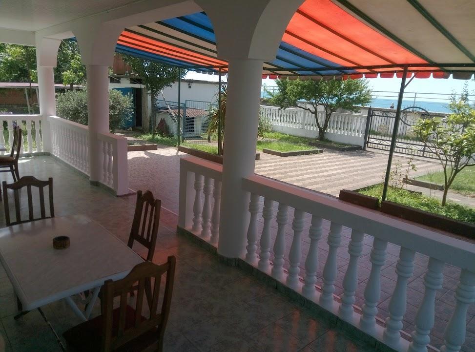 Guesthouse White Swan Kobuleti Ngoại thất bức ảnh