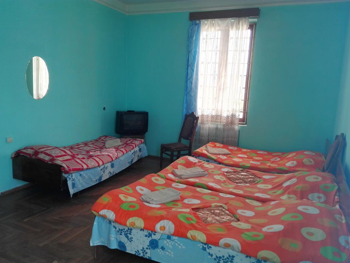 Guesthouse White Swan Kobuleti Ngoại thất bức ảnh
