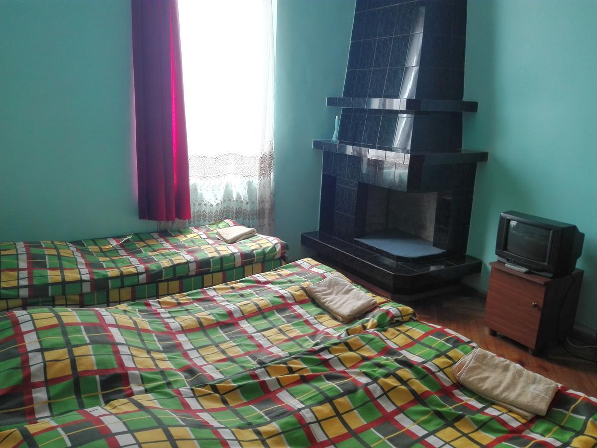 Guesthouse White Swan Kobuleti Ngoại thất bức ảnh